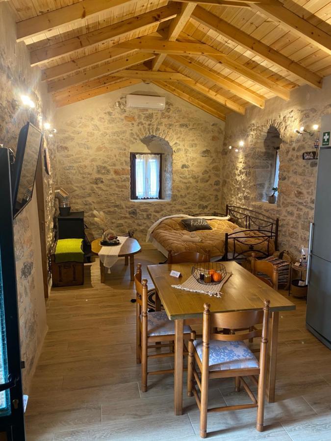 Filia'S House Villa Areopoli Luaran gambar